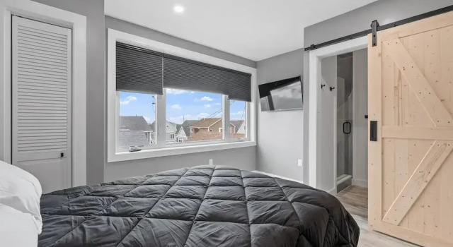 New Luxury 4 Bed Condo Perfect for Winter Rental