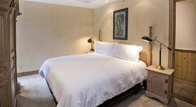 Номер Standard с балконом Village Center 5H condo