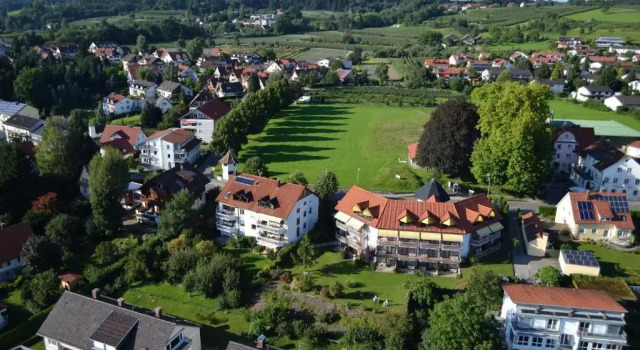 Двухместный номер Standard с балконом и с видом на озеро Hotel Garni Reulein