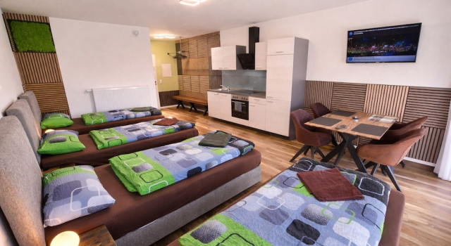 Студия Deluxe Speedys Bed & Breakfast
