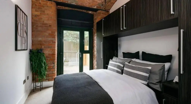 Manchester Warehouse Apartment by Jacksonheim Residences