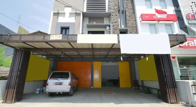 Airy Kedawung Tuparev 55B Cirebon, Rezervovat Hotel North Cirebon West Java