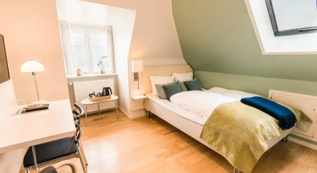 Economy Kolmen hengen huone Sinatur Hotel Sixtus