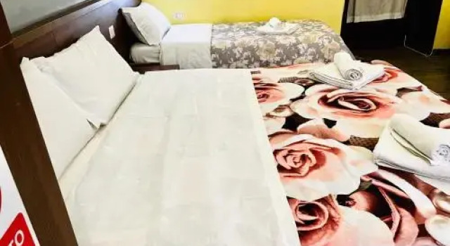 Rome Holiday Guesthouse, Забронировать Гостевой дом Вокзал Термини , рядом с Вокзал Термини