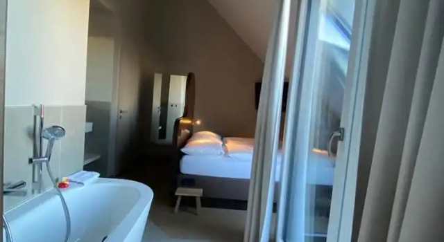 Люкс с балконом Boutique Hotel das Salz