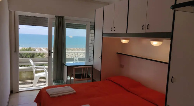Трёхместный номер Standard с видом на море Hotel Ambra