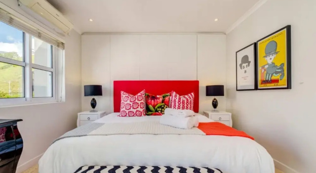 Апартаменты Unique City View Apartment in De Waterkant 207 DWP