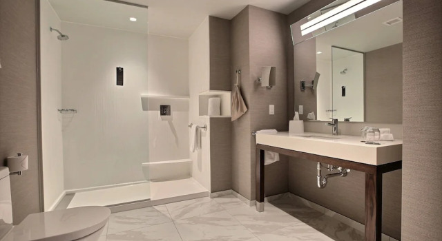 Люкс Courtyard by Marriott Montreal Brossard