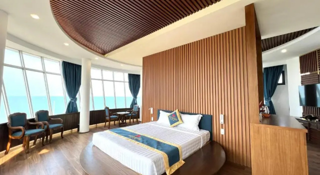 Thuy Van Hotel, Забронировать Отель Отели Вунгтау с парковкой, рядом с Статуя Иисуса Христа, Парковка