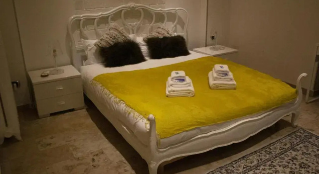 Al Naviglio 81, Book Hotel Navigli Milan