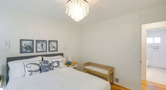 Seaside Home w/ Hot Tub & Patio: Close to Beaches!, Κράτηση Ξενοδοχείο Seaside Μοντερέι