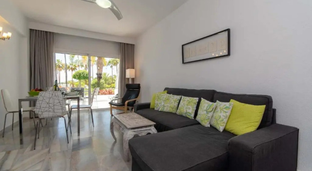 Altamira 60 - One Bed, Book Apartment Hotels in Tenerife with Parking, Parking