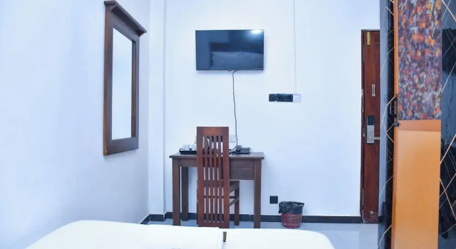 Ez Stay Guesthouse, Забронировать Отель Отели Западной провинции 3 звезды, 3*