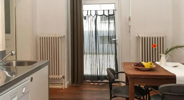 Courtyard Apartment (LIALI), Boek Appartement Mitte Berlijn, in de buurt van Flugsimulator Berlin