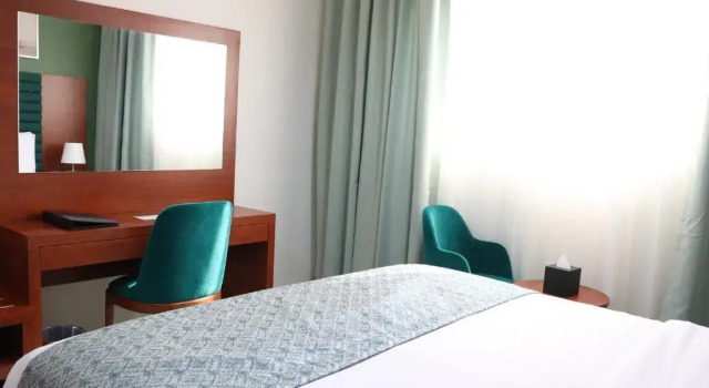 Апартаменты с 2 комнатами Alriyad Hotel