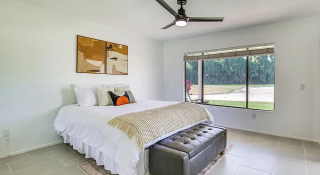 Pet-friendly Palm Desert Retreat: Golf Course View