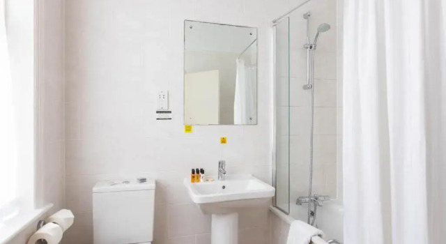 Номер Standard The Caledonian New Southlands Hotel