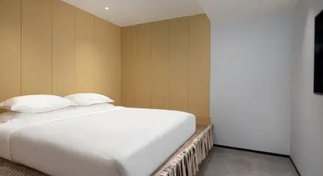 Люкс Deluxe Microtel by Wyndham Miluo