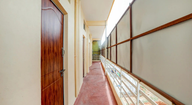 Mahadeshwara Lodge by OYO Rooms, Rezervovat Hotel Hotely v Bangalore s parkováním, Parkování