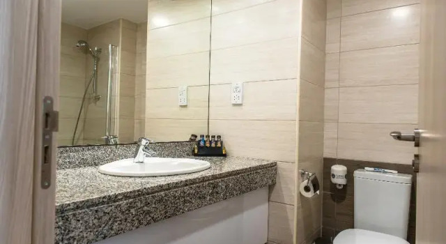 Двухместный номер Superior с балконом и с видом на море Cynthiana Beach Hotel