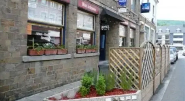 Hotel Ardennais, Забронировать Отель Труа-Пон Pays des Sources