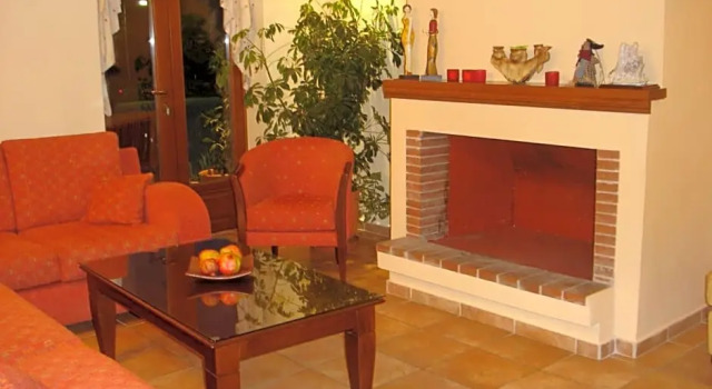 Elatou, Book Hotel Áno Khóra 