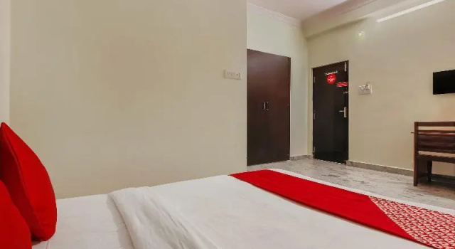 Двухместный номер Standard Goldhorn Hotels & Banquet Mehdipatnam Near St Anns college