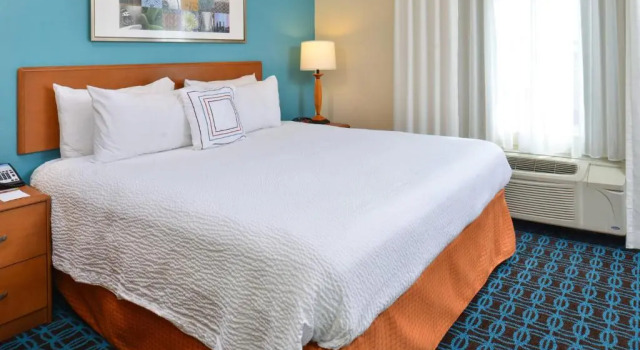 Люкс Fairfield Inn and Suites by Marriott Birmingham / Bessemer