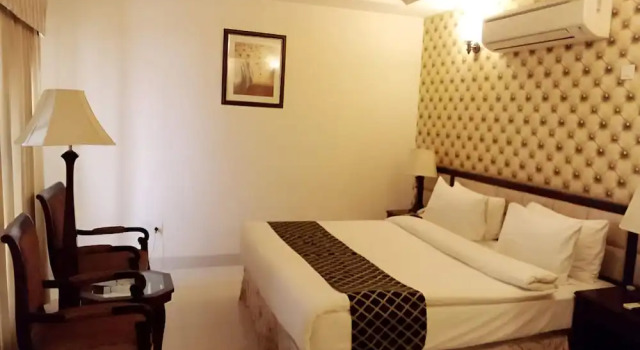 Desert Palm Hotel, Book Hotel Hoteller i Rahim Yar Khan med parkering, Parkering