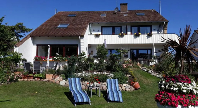Апартаменты Gästehaus Zur Seemöwe, Fewo 1