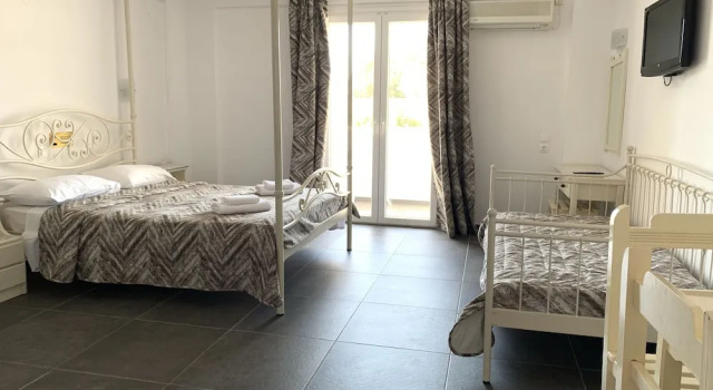 Двухместный номер с балконом Sea View Bay Hotel Santorini
