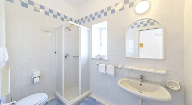 Двухместный номер Comfort с балконом Hotel Vittoria