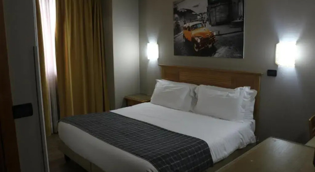 Standard Doppel Zimmer Hotel Garibaldi
