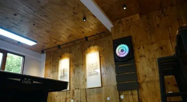 ACME · Yequ Qingshu Inn, Reservar Hotel Hotéis em Dali com estacionamento, Estacionamento