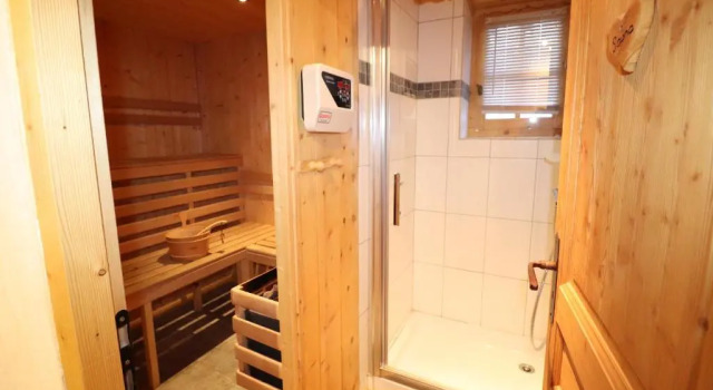 Chalet de Charme 13 Personnes Avec Sauna Ski O Pieds, Забронировать Шале Виллы Овернь-Рона-Альпы, Вилла