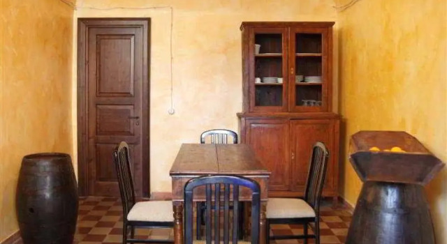 Paneferrara, Book Hotel Castiglione di Sicilia 