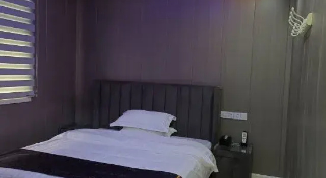 Xiangshui Meihua Theme Hotel, Prenota Hotel Hotel a Jiangsu con parcheggio, Parcheggio