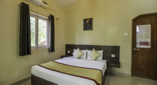 OYO 10958 Home Modern Studios Candolim, Prenota Casa vacanze Hotel a Goa con parcheggio, Parcheggio