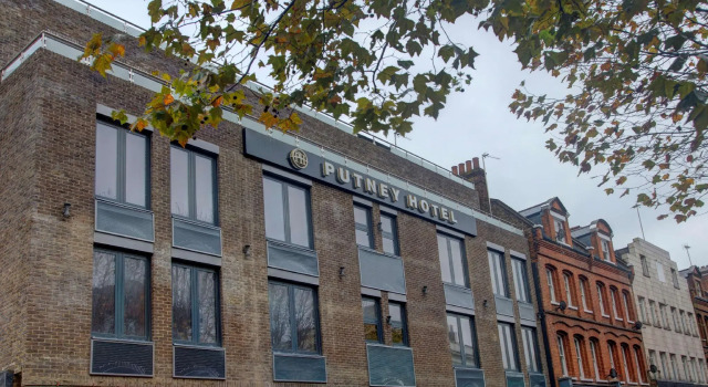 Putney Hotel