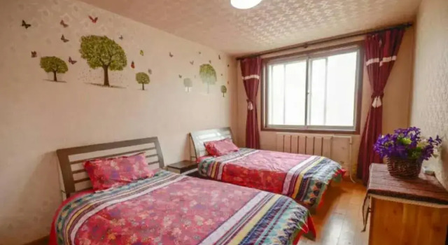Xining Yuanfang Hostel, Забронировать Хостел Хостелы Синин, рядом с Xiadu Street Mosque, Хостел
