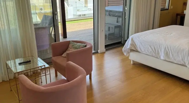Номер Standard Пентхаус с видом на море Petra Beach Hotel