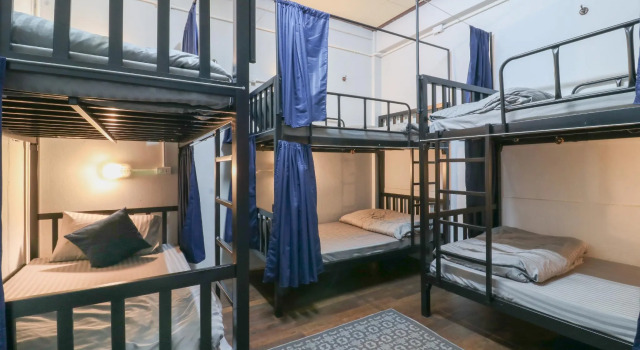 Кровать в общем номере Smart Hostel