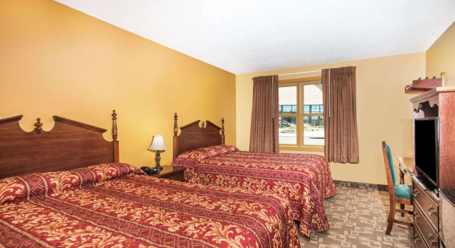 Knights Inn Hadley, Забронировать Отель Отели Хэдли с завтраком, Завтраки