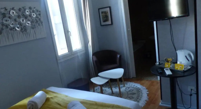 Standard famille chambre Hotel Le Rochegude