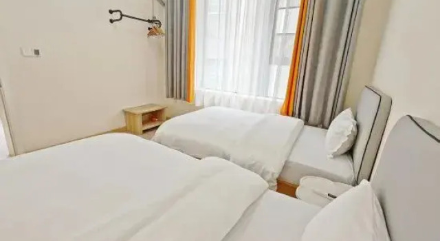 Семейный люкс с 2 комнатами Hangzhou Evergreen Hotel