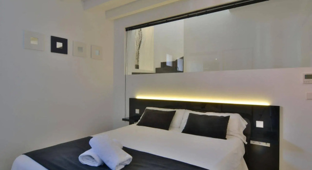 Lonja Suites Apartments