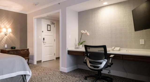 Woodcrest Hotel Cupertino