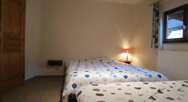 Modern Holiday Home with Hot Tub & Sauna in Ardennes, Забронировать Дом для отпуска Отели Льернёкс с парковкой, Парковка
