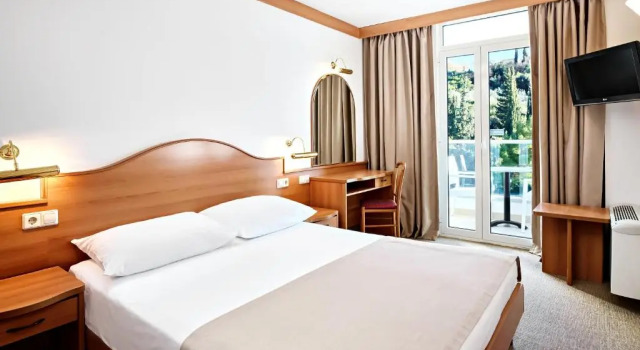 Семейный номер Standard с балконом Maistra Select Astarea Hotel