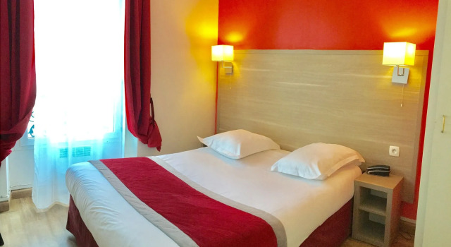 Amadeus Hotel